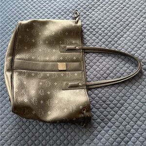 ELEGANT BLACK TOTE MCM MUNCHEN X2507